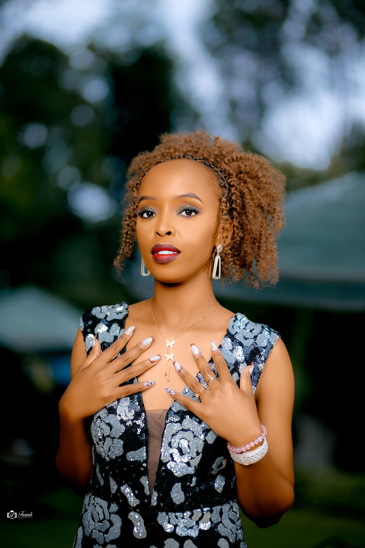 Editorial portrait Kenya — Frank Photography elegance